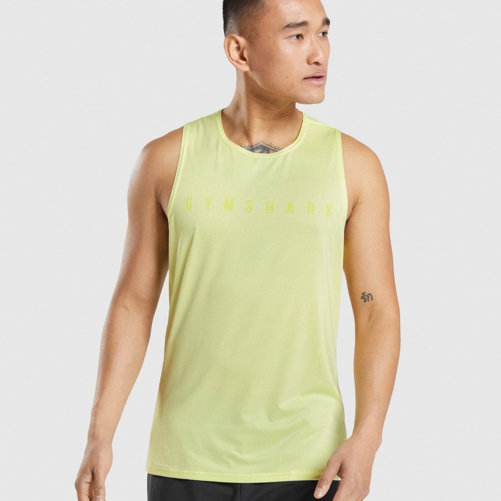 Gymshark Yellow Lightweight Mesh Men’s Athletic Tank Top Large